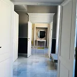 Via Veneto Luxury House
