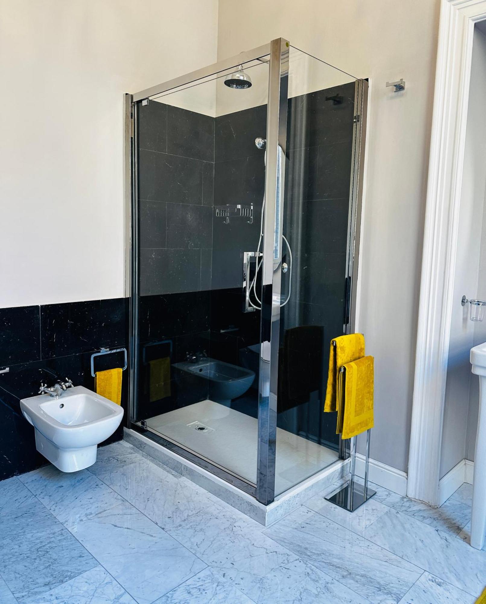 Via Veneto Luxury House Apartment